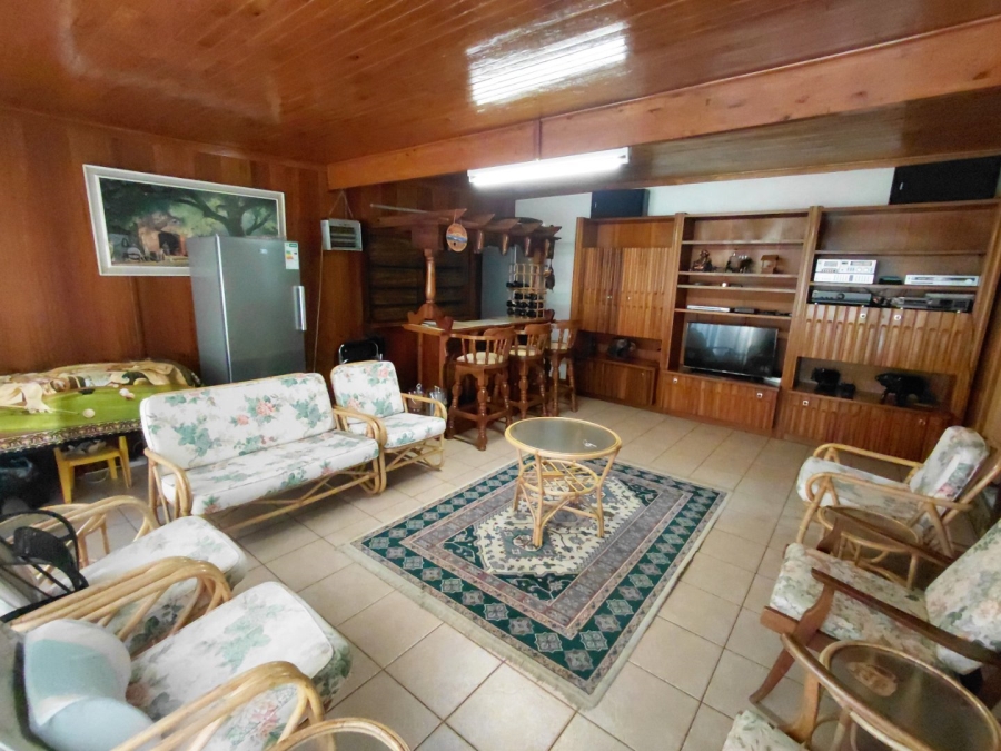 4 Bedroom Property for Sale in Wilgenhof Free State